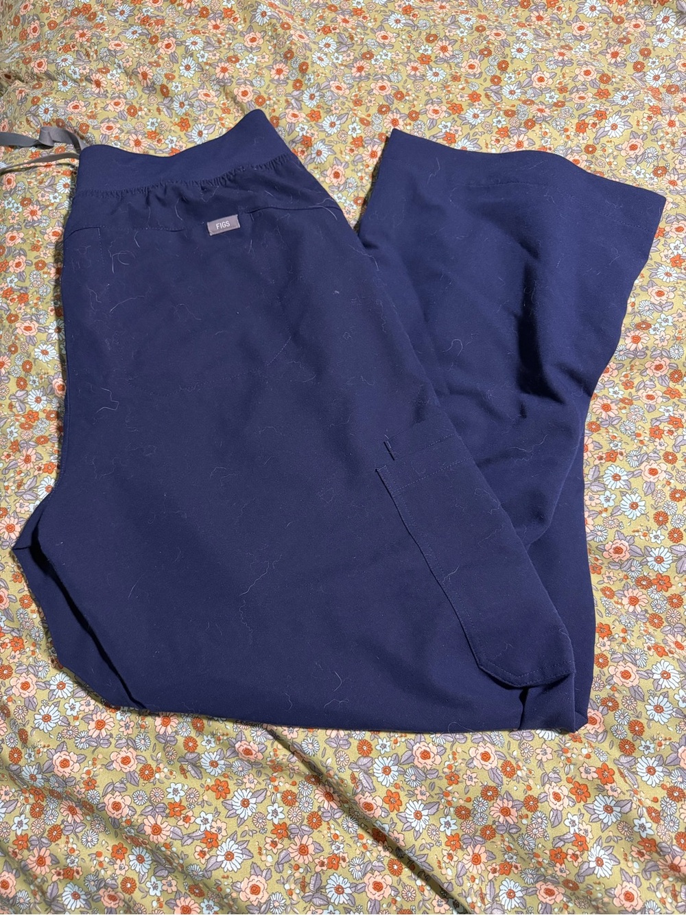 Figs Wide Leg Scrub Pants in Navy